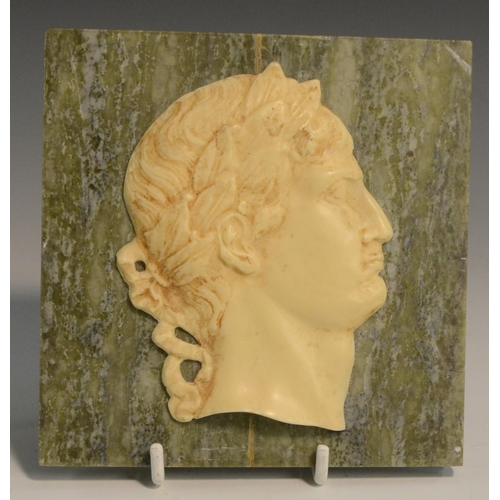 3097 - A Grand Tour type plaque, applied withba profile portrait head of a Roman, on a marble ground, 13.5c... 