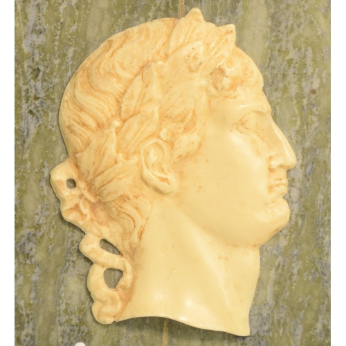 3097 - A Grand Tour type plaque, applied withba profile portrait head of a Roman, on a marble ground, 13.5c... 