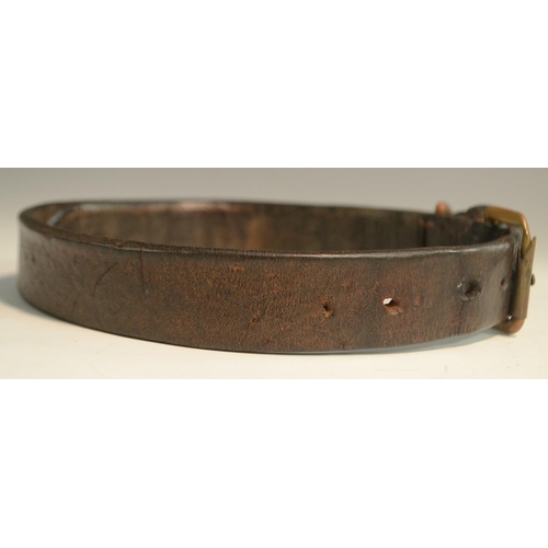 3180 - An early 20th century brass mounted leather dog collar, the owner's cartouche inscribed Lambert, 21 ... 