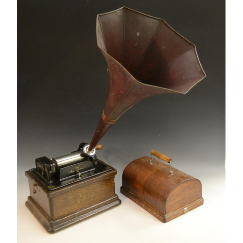 3147 - A Thomas A Edison fireside phonograph, combination type, serial no. 28940, oak domed top case, 30cm ... 