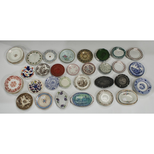 5136 - A late 18th century transfer printed miniature plate, sepia tones with shells; a large quantity of o... 