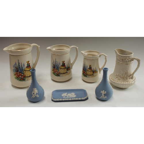 5157 - A pair of Wedgwood Jasperware bottle vases, a similar trinket tray; a set of three graduated crinoli... 