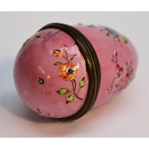 1111 - A George III Bilston pink enamel novelty toy bonbonniere, as an egg, in relief with sprigs of countr... 