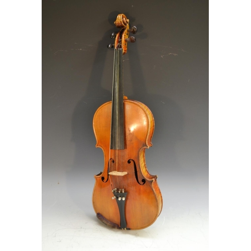 1247 - A 19th century violin 36.1cm two-piece back excluding button, ebony fingerboard, rosewood tuning peg... 