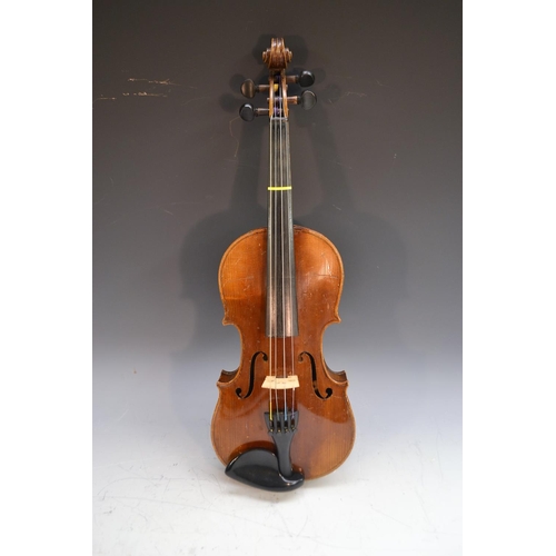 1248 - A 19th century German 3/4 size violin, the two-piece back 33.5cm long excluding button, outlined thr... 