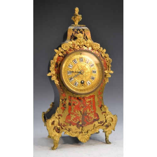 1344 - A 19th century French gilt metal mounted boulle work cartouche shaped mantel timepiece, 9cm clock di... 