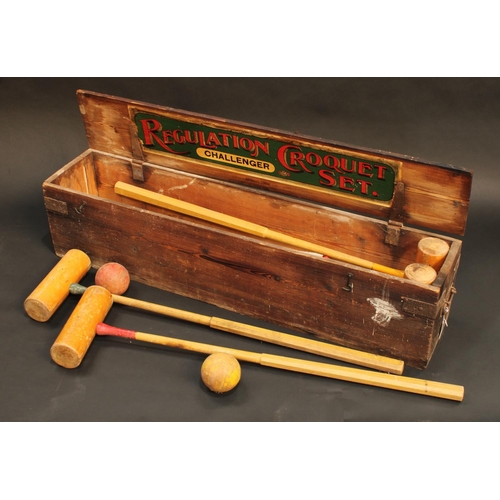 1409 - A 'Bateman's Stroud' Challenger regulation croquet set