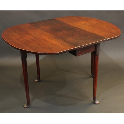 1482 - A George II mahogany drop leaf table, oval top, straightened cabriole legs, 70cm high, 91cm wide, c.... 