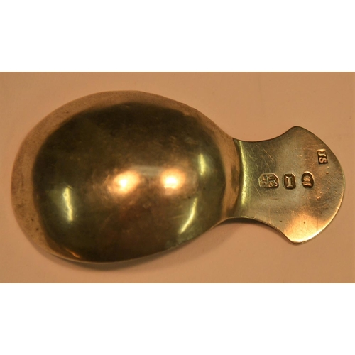 691 - A George III silver caddy spoon, axehead lug handle, 6.5cm long, John Shea, London 1804