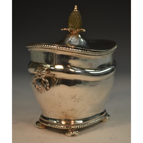 722 - A George V silver rounded rectangular tea caddy, hinged cover with pineapple finial, gadrooned borde... 