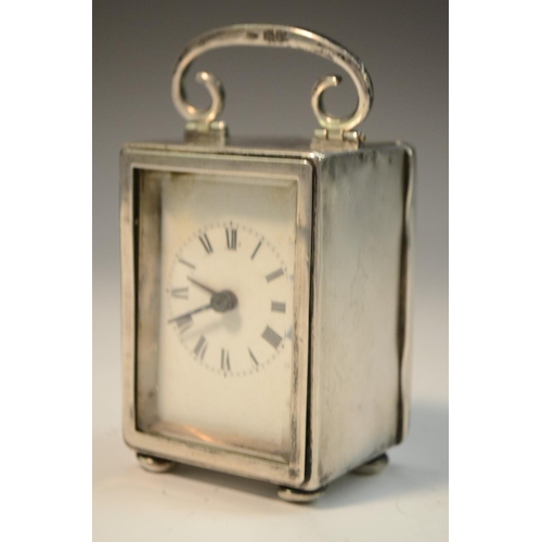 864 - An Edwardian silver carriage timepiece, 4cm rectangular enamel clock dial, Roman numerals, eight-day... 