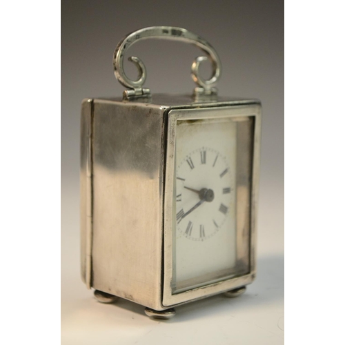 864 - An Edwardian silver carriage timepiece, 4cm rectangular enamel clock dial, Roman numerals, eight-day... 