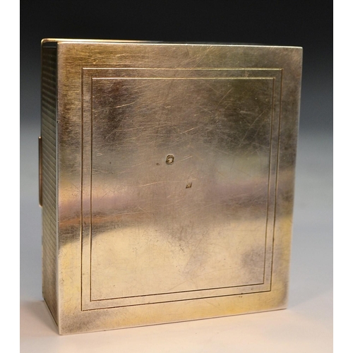 849 - An early 20th century French silver rectangular box, engine turned overall, hinged cover with still ... 