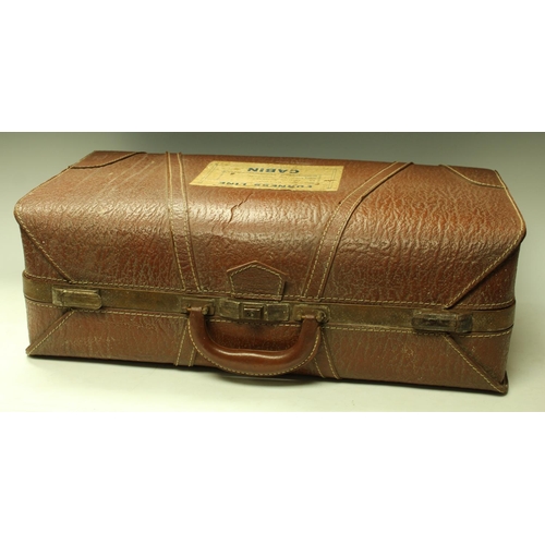 5151 - A mid 20th century travelling trunk/case, bearing label for Furness Line, SS Pacific Reliance