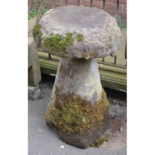 1301 - A 19th century  Derbyshire gritstone staddle stone, circular top, 81cm high