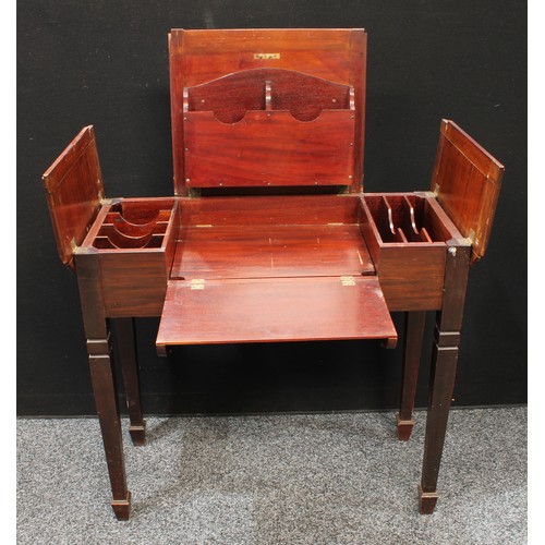 80 - An Edwardian mahogany writing desk, hinged section to centre, c.1905