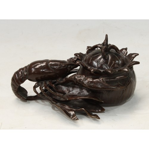 142 - A bronze lobster inkwell, hinged cover, 15cm wide