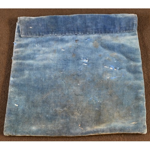 5443 - Judaica - a Jewish velvet tehillim or siddur bag, worked in pale blue and gilt braid with star of Da... 