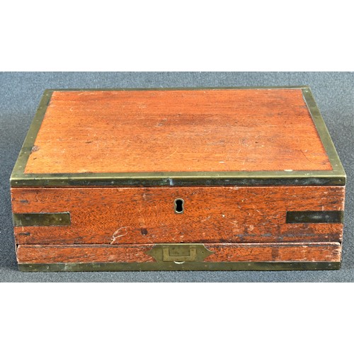 5131 - A George III/IV brass bound mahogany artist's box, hinged cover enclosing provision for paint, brush... 