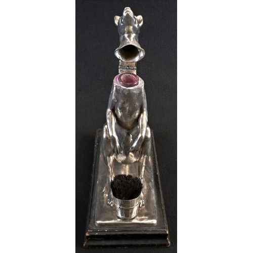 5392 - An unusual silvered metal novelty combination inkwell and pen wipe, as an Australian kangaroo, hinge... 