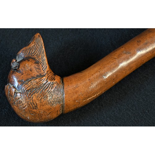 5512 - A 19th century gentleman's novelty walking stick, the pommel carved with the head of a bearded man, ... 