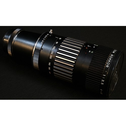 5790 - Photography - Camera Equipment - a Minolta Auto Zoom Rokkor 80-160mm f/3.5 telephoto lens, serial no... 