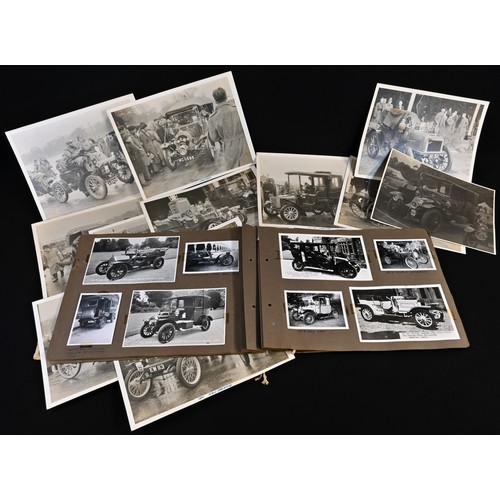 5792 - Photography - Early Motoring - an album of photographs of vintage motor cars, comprehensively annota... 