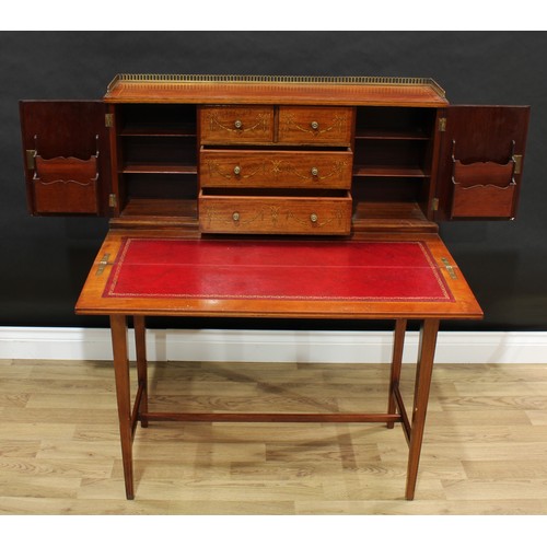 1521 - A pair of Edwardian Sheraton Revival mahogany bonheur du jours, each with rectangular superstructure... 