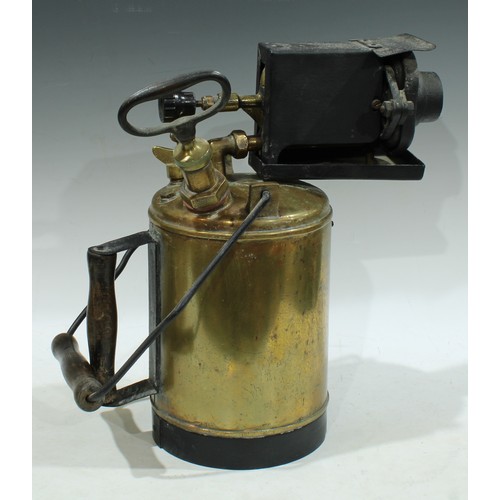 88 - A large brass blow torch, Bladon, Birmingham, early 20th century, 49cm high