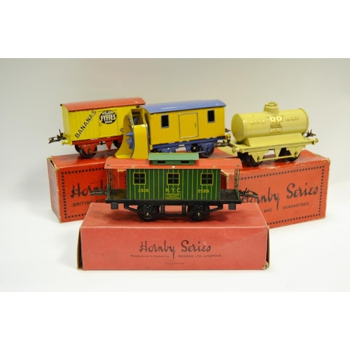 381 - Hornby 0 gauge rolling stock including a RS687, American Caboose, N.Y.C. livery no.2528, (Tank Car '... 