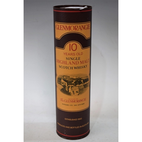 54 - A bottle of Glenmorangie 10 year old Single Highland Malt Scotch Whisky, 75cl, boxed