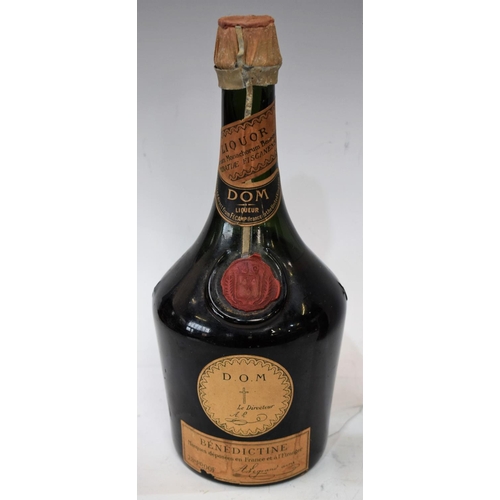 59 - Alcohol - a bottle of Dom Benedictine, 73% proof, Liquor Antiquorum Monachorum Benedictinorum Abbati... 