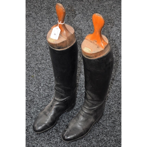 6 - A pair of 19th century leather riding boots, with lasts (2)