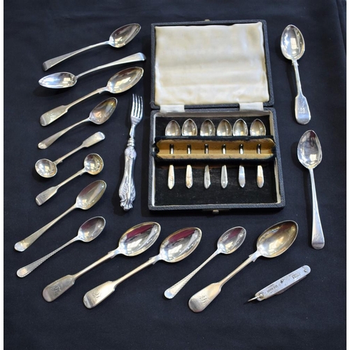 949 - Silver - George III and later flatware, including a pair of salt spoons, Henry Lias & Sons, London 1... 