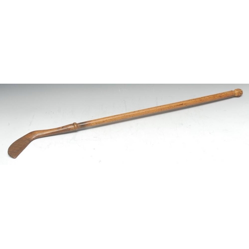 3595 - A 19th century Scottish folk art 'Sunday stick' golf club walking cane, the left-handed putter fashi... 