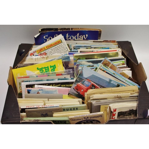 376A - Postcards - Box of cards, early to modern and photobooks; etc