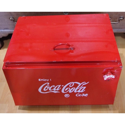 491 - A contemporary drinks holder, in the manner of Coca Cola, 57cm wide