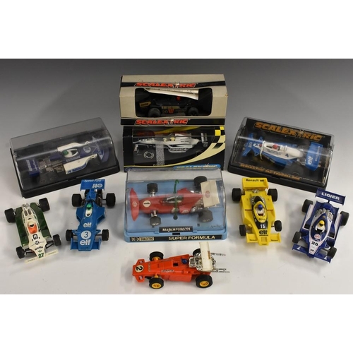 3182 - Scalextric - assorted cars inc C26 March Ford 721 STP, red, white wing, boxed, C121 Elf Tyrrell, blu... 