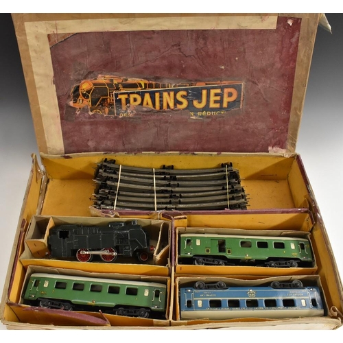 3194 - A Jouet De Paris (JEP) O gauge electric three rail train set, comprising cast metal 0-4-2 steam loco... 