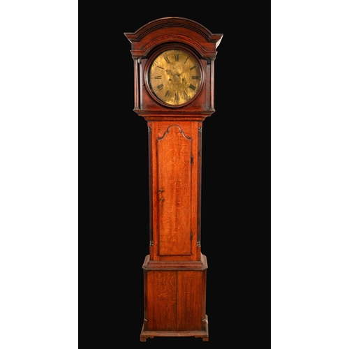 1232 - A George III oak longcase clock, 33cm circular brass dial with Roman chapter, Arabic minutes chapter... 