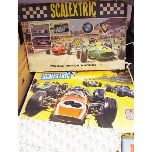 293 - Toys - Scalextric set 31, original box; Scalextric set 50, original box; Scalextris bridge; Smoothfl... 