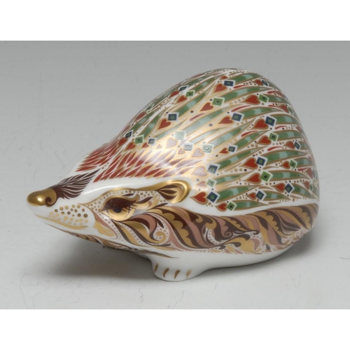 250 - A Royal Crown Derby paperweight, Ashbourne Hedgehog, commissioned by John Sinclair, printed mark, go... 