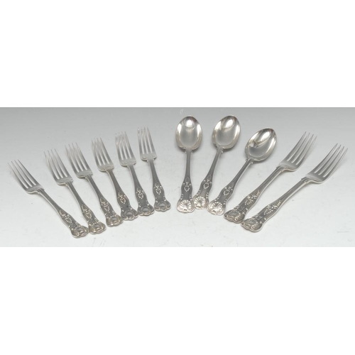 538 - A composed Victorian silver King's pattern part table service, comprising a pair of table forks, six... 