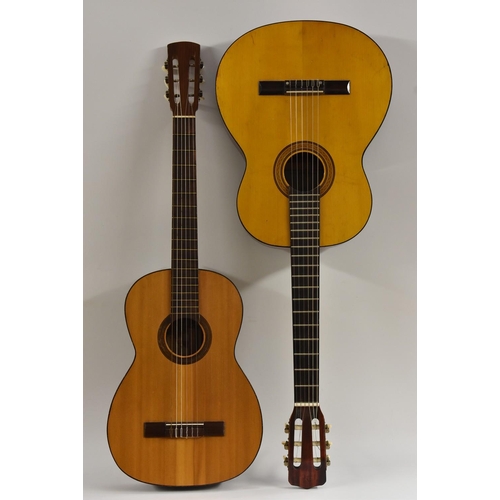 3071 - A mid 20th century Spanish Classical acoustic guitar, length of soundboard 45.5cm, total length 95cm... 