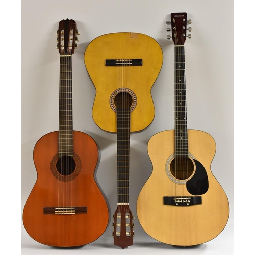 3094 - A Saxon, 5814 model, classical acoustic guitar, two-piece cedar soundboard, mahogany sides and back,... 