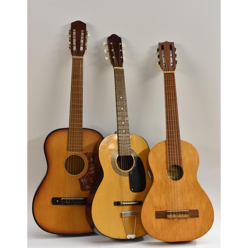 3119 - An Encore RCG50N model classical acoustic guitar; and another four entry level acoustic guitars (5)