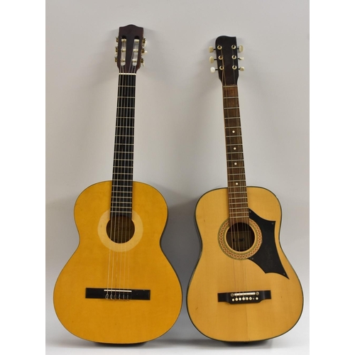 3119 - An Encore RCG50N model classical acoustic guitar; and another four entry level acoustic guitars (5)