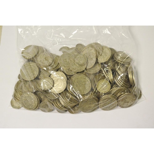 300 - Numismatics - two kilos of post 1920 and pre 1948 half crowns, florins, etc