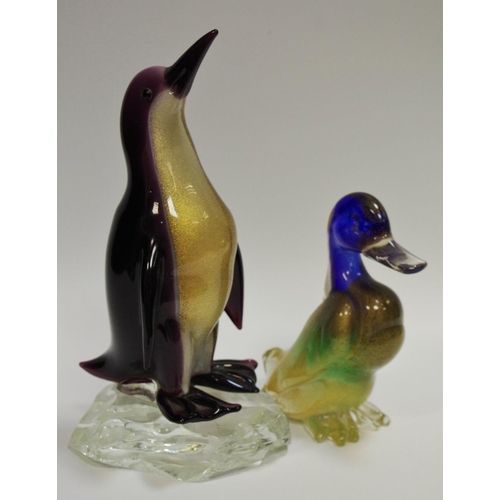 41 - Glassware - a Murano type coloured glass penguin, gold and purple on clear glass rocky outcrop; a Mu... 