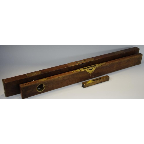 65 - An Elliott-Lucas-Elvicta spirit level, brass fittings; others, etc (3)